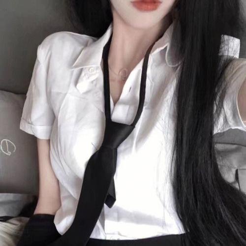 墙里的秘密